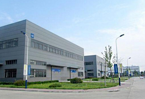 美國找上中國友國，要求開放領空讓美軍借道南海，只差最後簽字