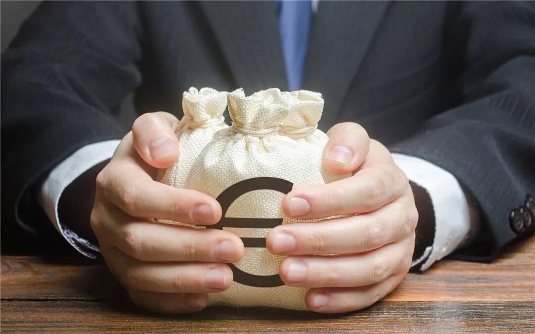 寧夏4名中學校長落馬：教輔和食堂是貪腐重災區，最高斂財105.5萬元