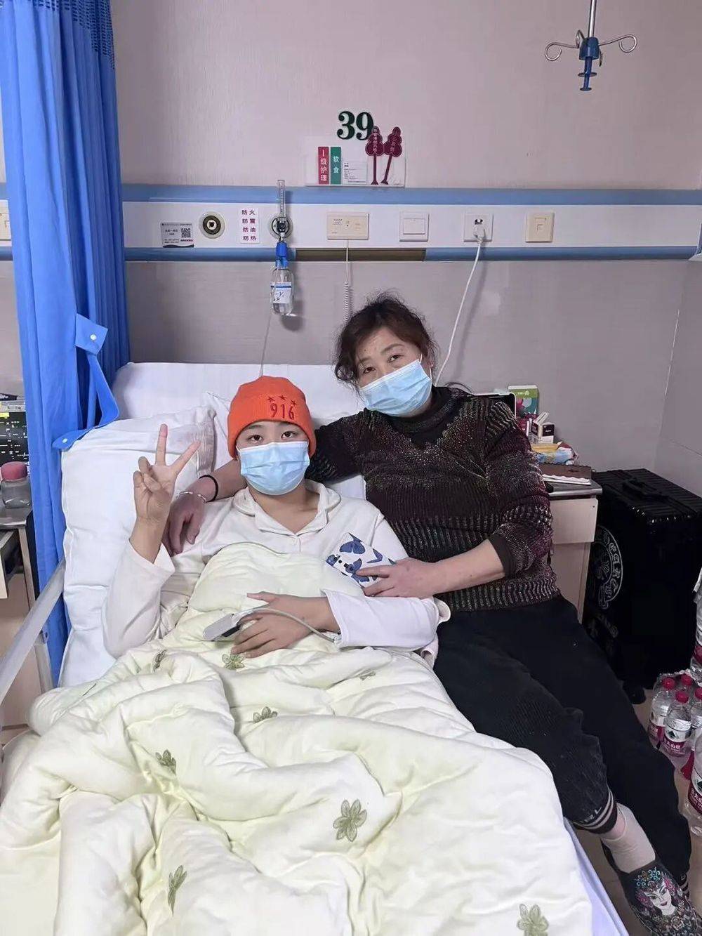 緊急尋親！大學生患罕見白血病急需移植，才知身世……