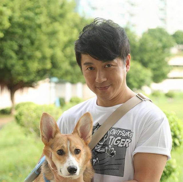 突發！TVB前知名男星移民英國或將失敗，已變賣香港所有資產