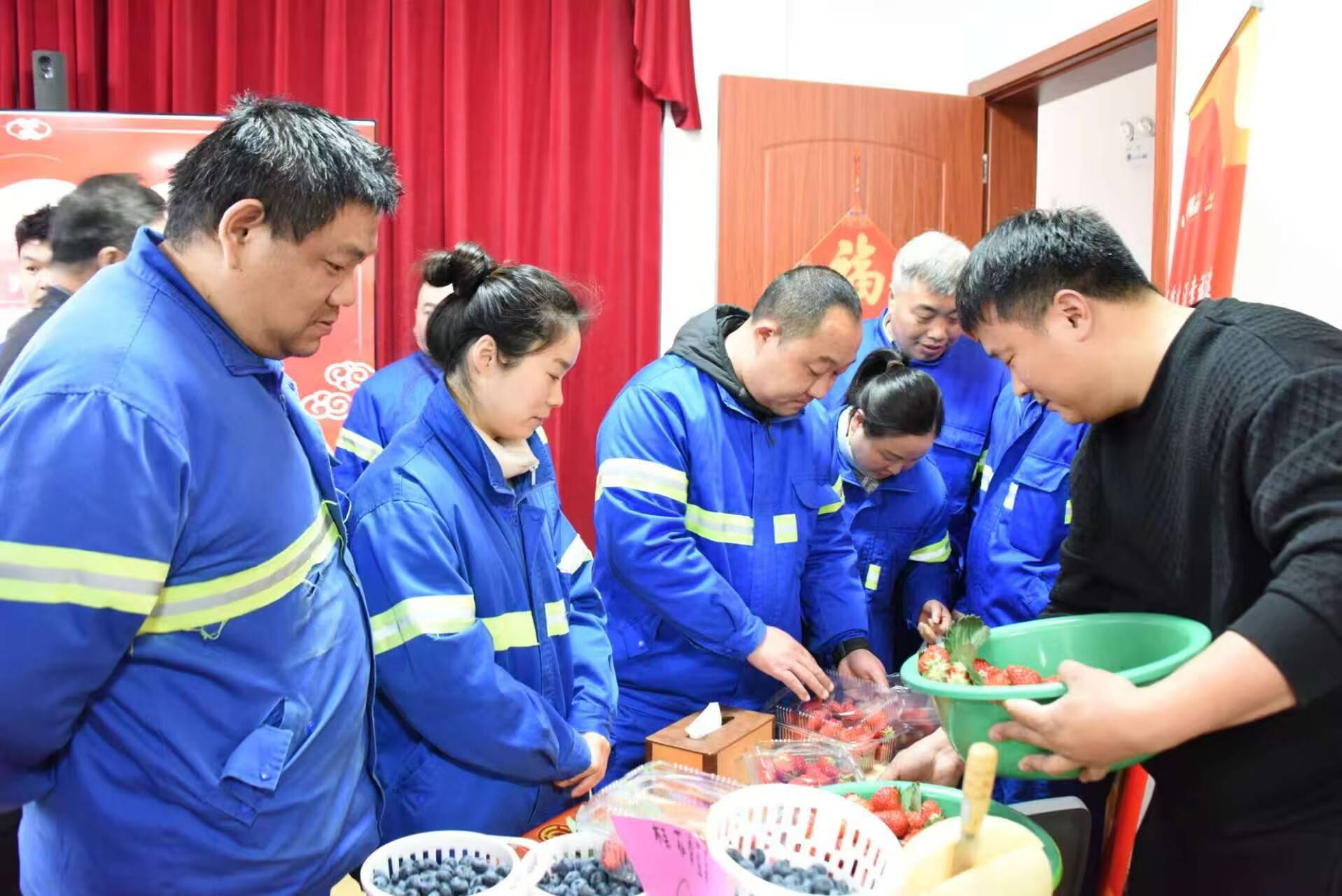 新春慰問“城市美容師”徐彙區總工會開展暖心活動關愛留滬環衛工