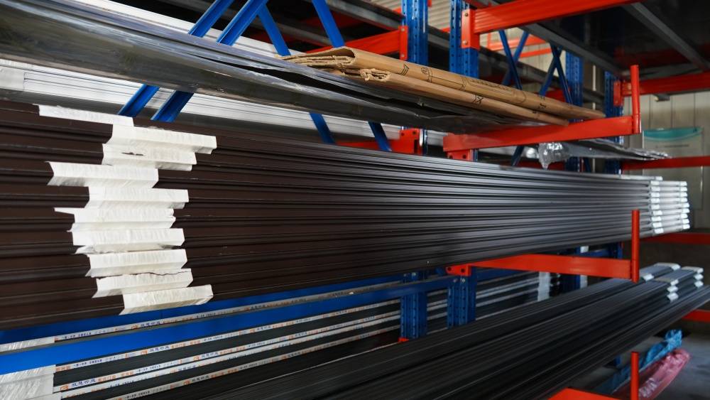 聊聊價效比高的陽臺系統門窗，系統門窗定製哪家比較靠譜