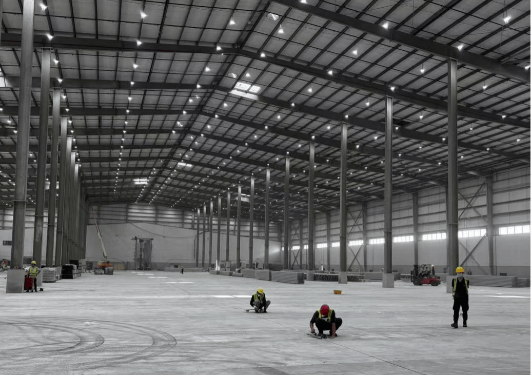 廣州晨鑫承建迪拜保稅區倉儲升級專案