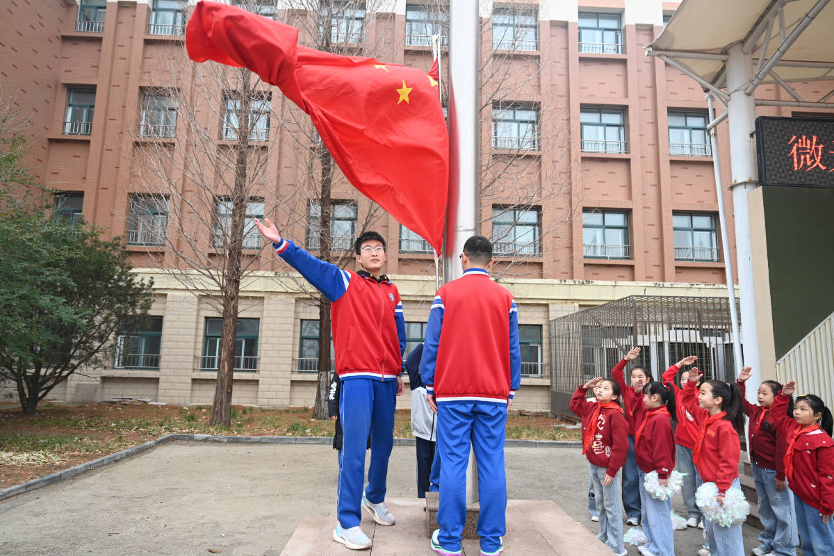 燃動開學季！濟南市中區錦華學校用活力舞蹈拉開新學期序幕