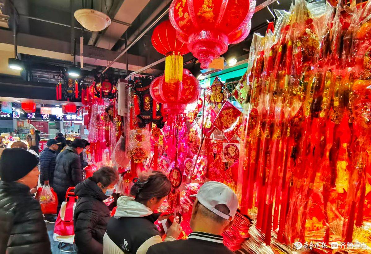 熱鬧的市集，誘人的美食