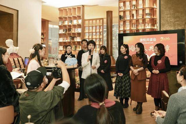 招商蛇口“熟人社會”的秘密：為什麼他們的業主不想搬家？