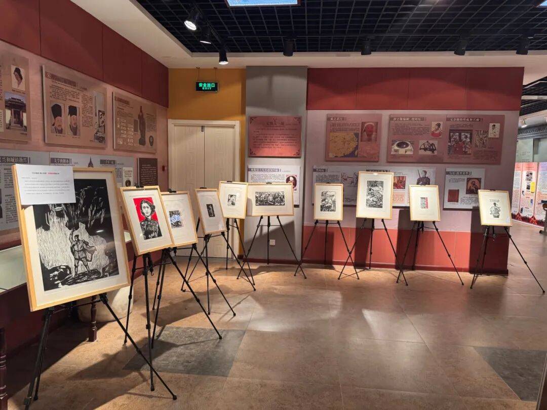 厲害！這所中學讓學生策劃了一場大展