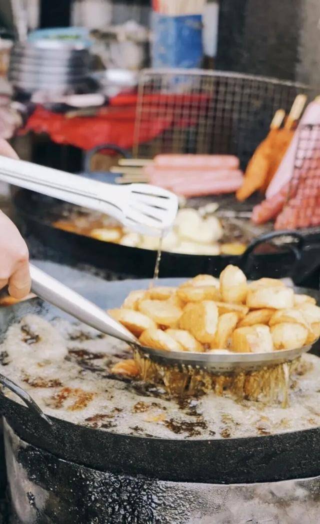 比大理浪漫！比昆明更近！高鐵直達陽光小城，2萬株藍花楹美瘋！觀海登山，美食吃到爽！