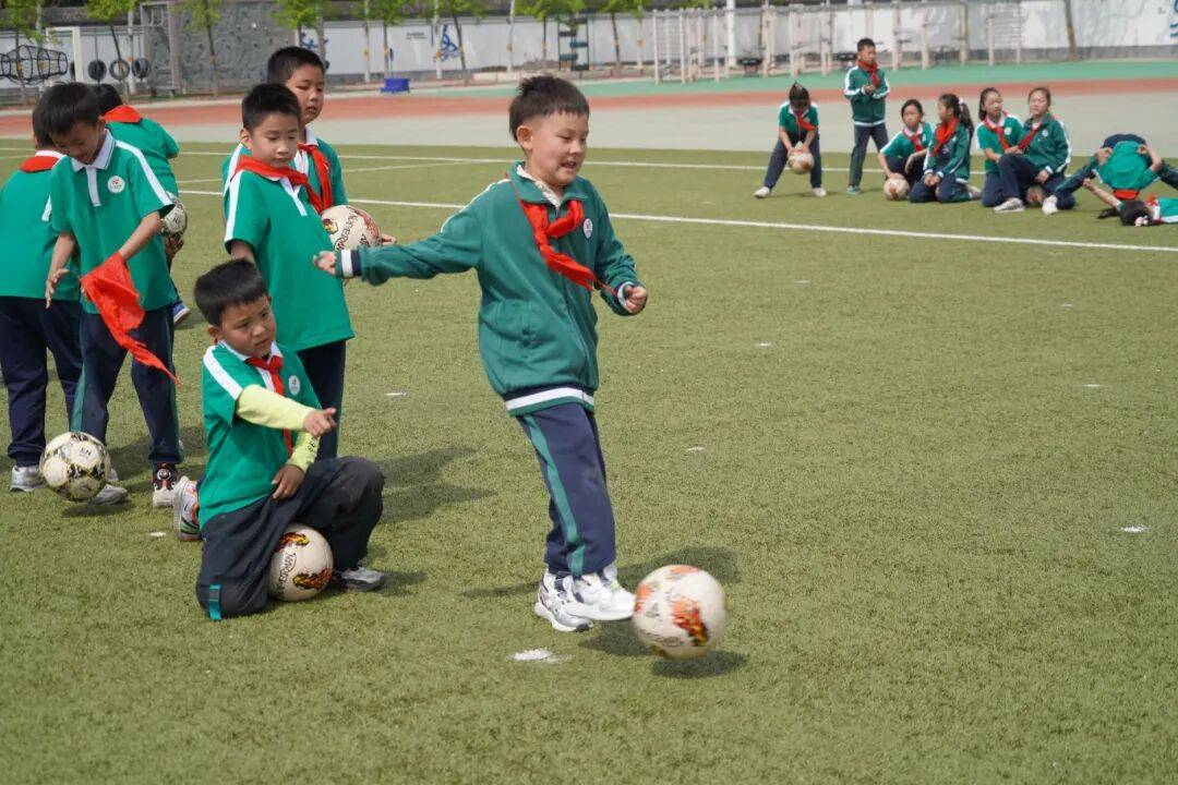 這所“寶藏”小學，靠啥征服了海淀家長的心？