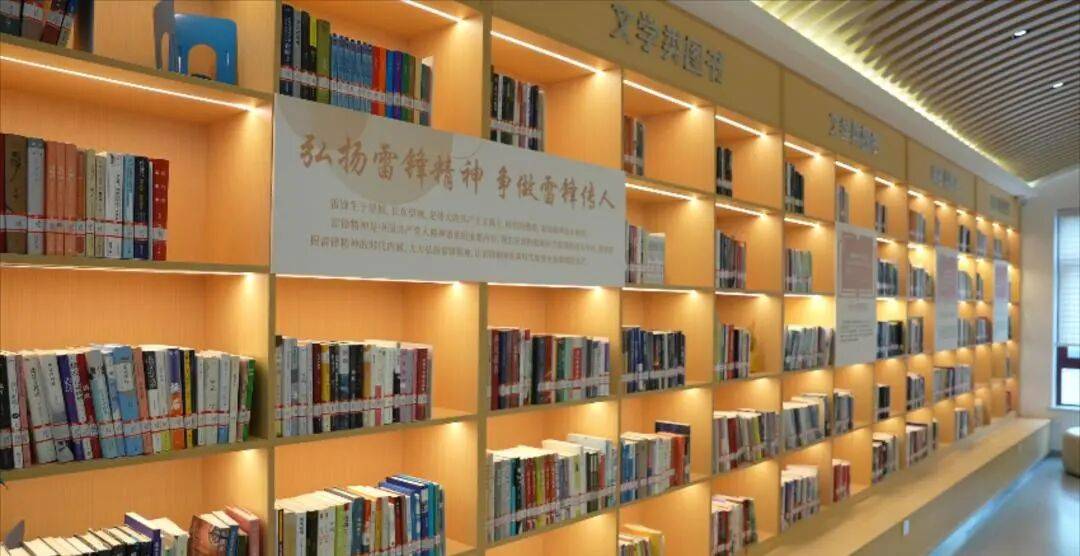 家門口的免費圖書館！地址在→