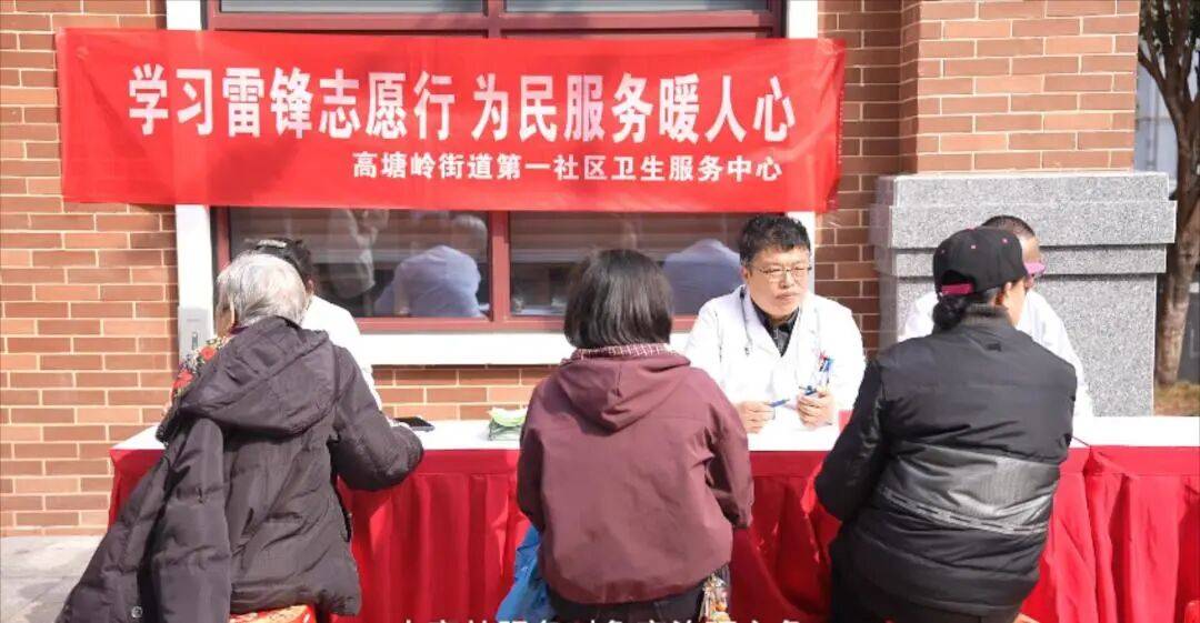 家門口的免費圖書館！地址在→