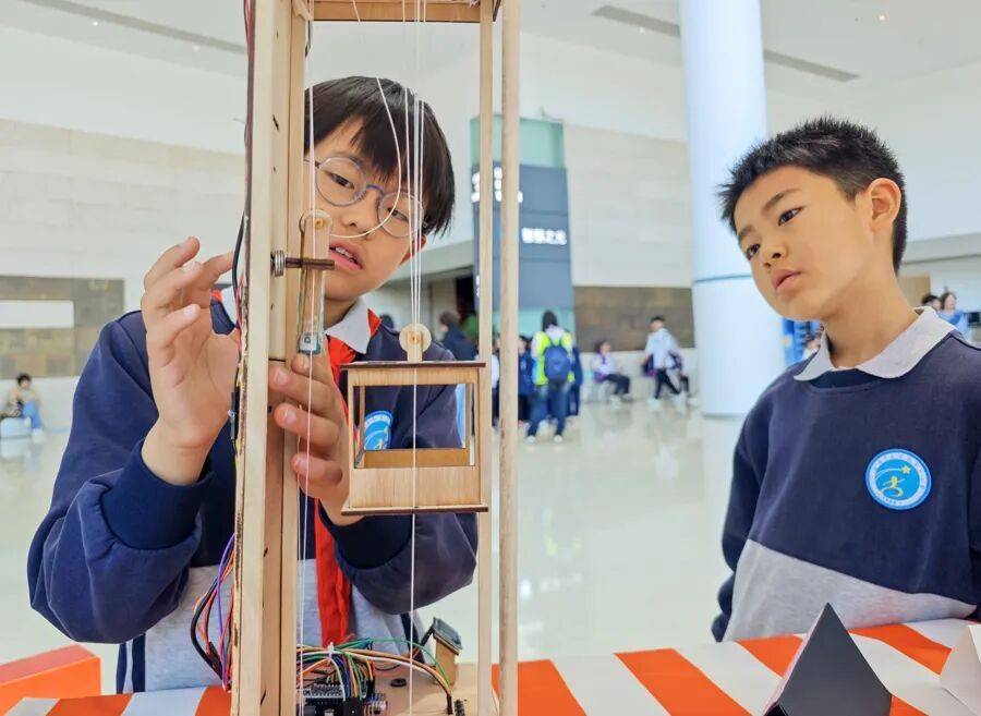 上海小學生的107個奇思妙想，驚動了科技館