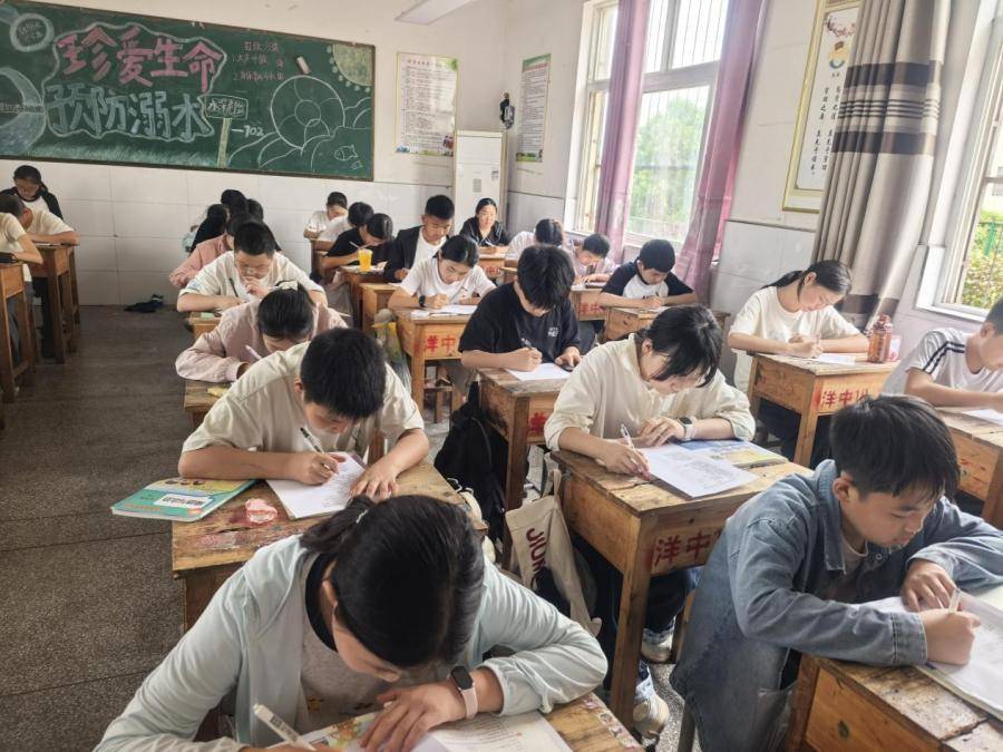 東至洋湖中學紮實開展防溺水安全教育