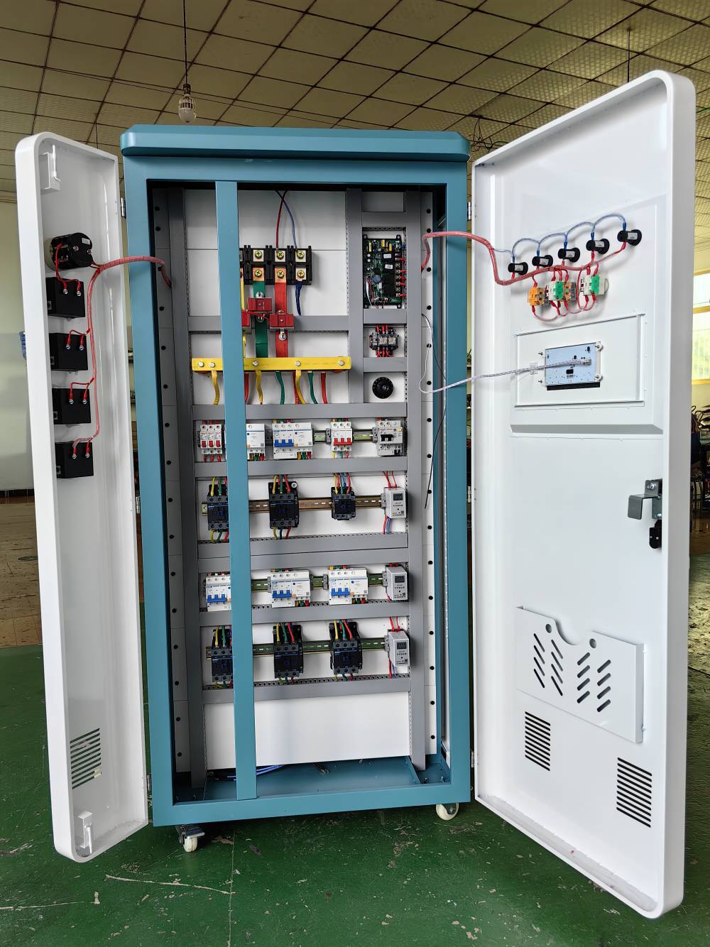 超導體電熱鍋爐與全導體電熱鍋爐，兩種高效方案的技術對比