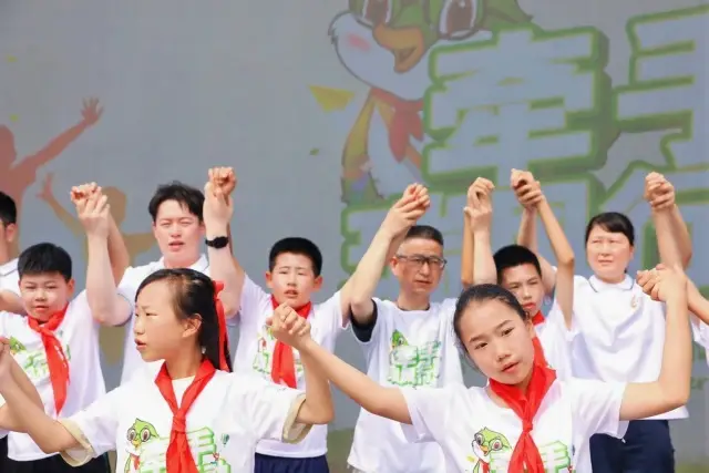 愛心築夢 步履生光｜“牽手·瑞風行動”走進古泉中心小學