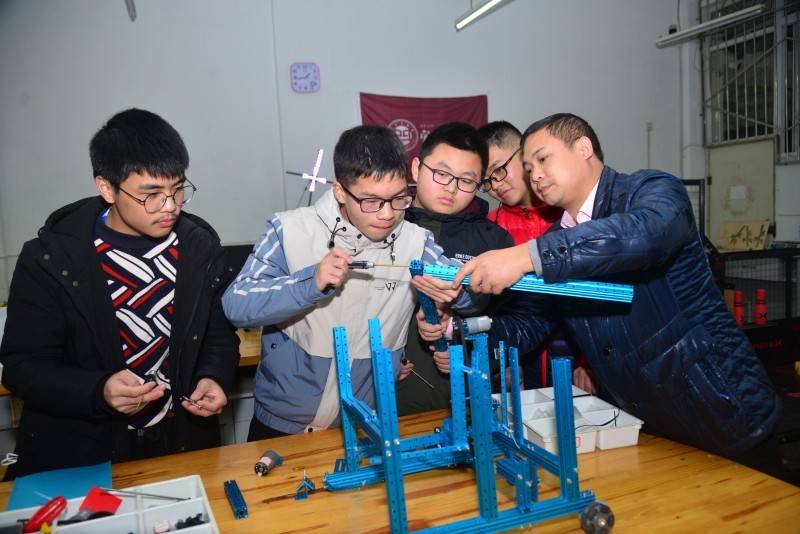 宜賓：科研產城一體發力，翠屏走出縣域科技教育新路子