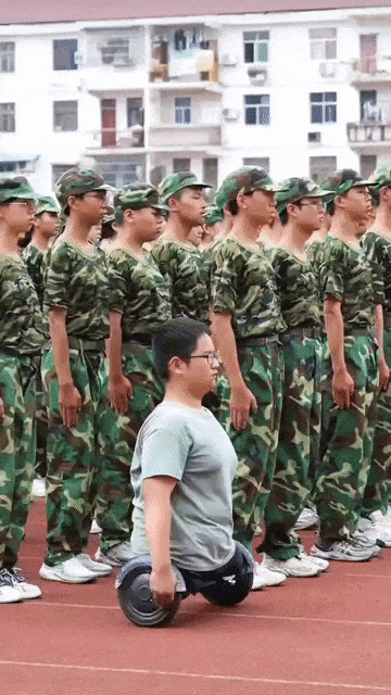 “板凳男孩”，被湖北大學錄取！